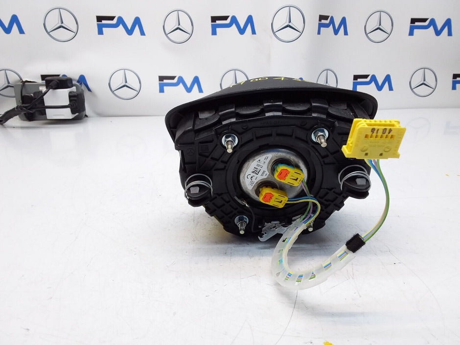 MERCEDES C-CLASS W205 STEERING WHEEL AIRBAG 308998793162-AB FM00488