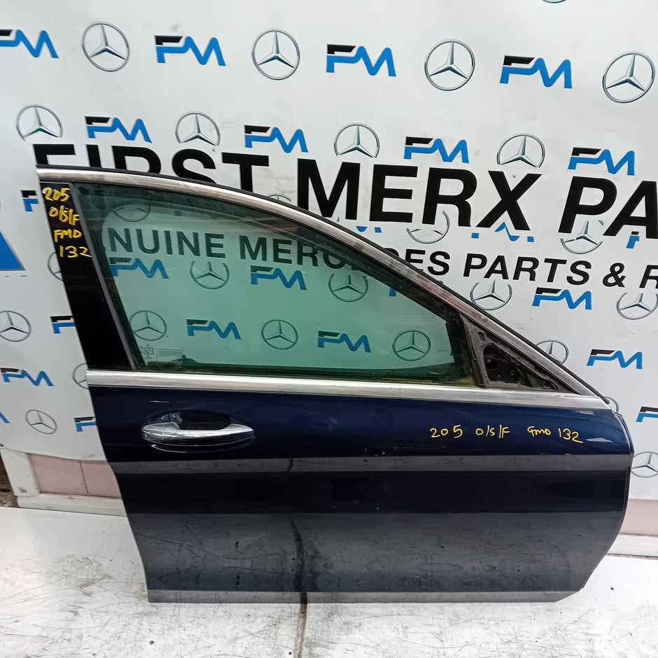 MERCEDES BENZ C-CLASS W205 DRIVER SIDE FRONT DOOR O/S/F  BLUE FMD132