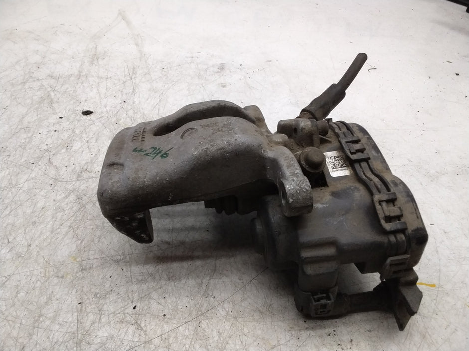 MERCEDES  B-CLASS W246 REAR RIGHT DRIVER SIDE BRAKE CALIPER A2464232298 FMR133