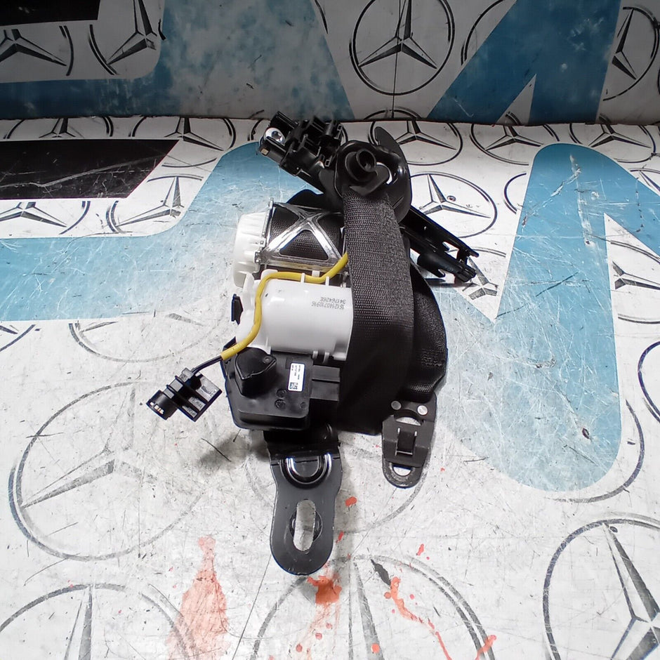 MERCEDES E CLASS W213 2018/2021 PASSENGER FRONT SEAT BELT A2138605500