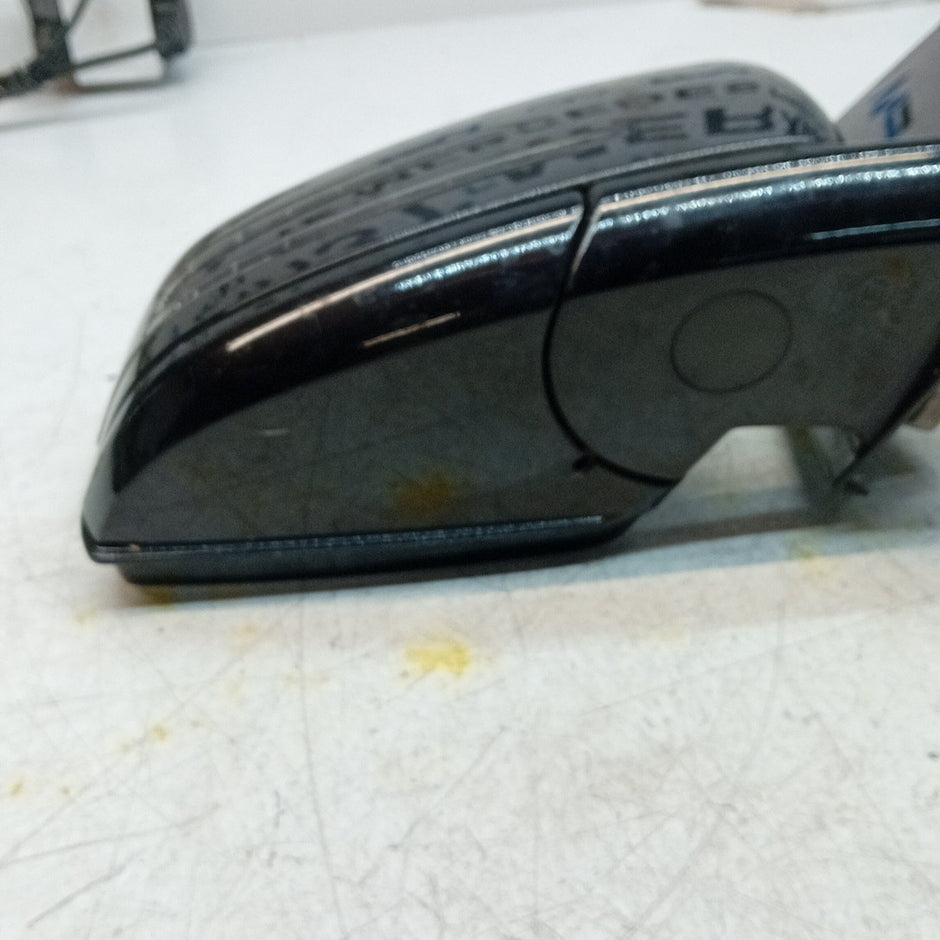 MERCEDES B-CLASS W246 DRIVER WING MIRROR IS BLACK A2468103016 FMM77