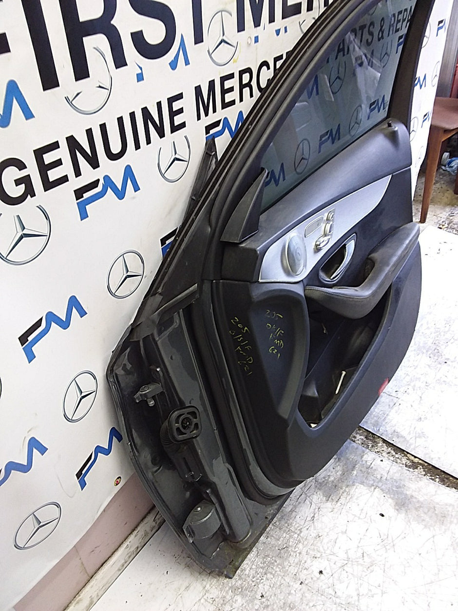 MERCEDES BENZ C-CLASS W205 SLN DRIVER FRONT DOOR OSF GREY 2014-21  FMD621