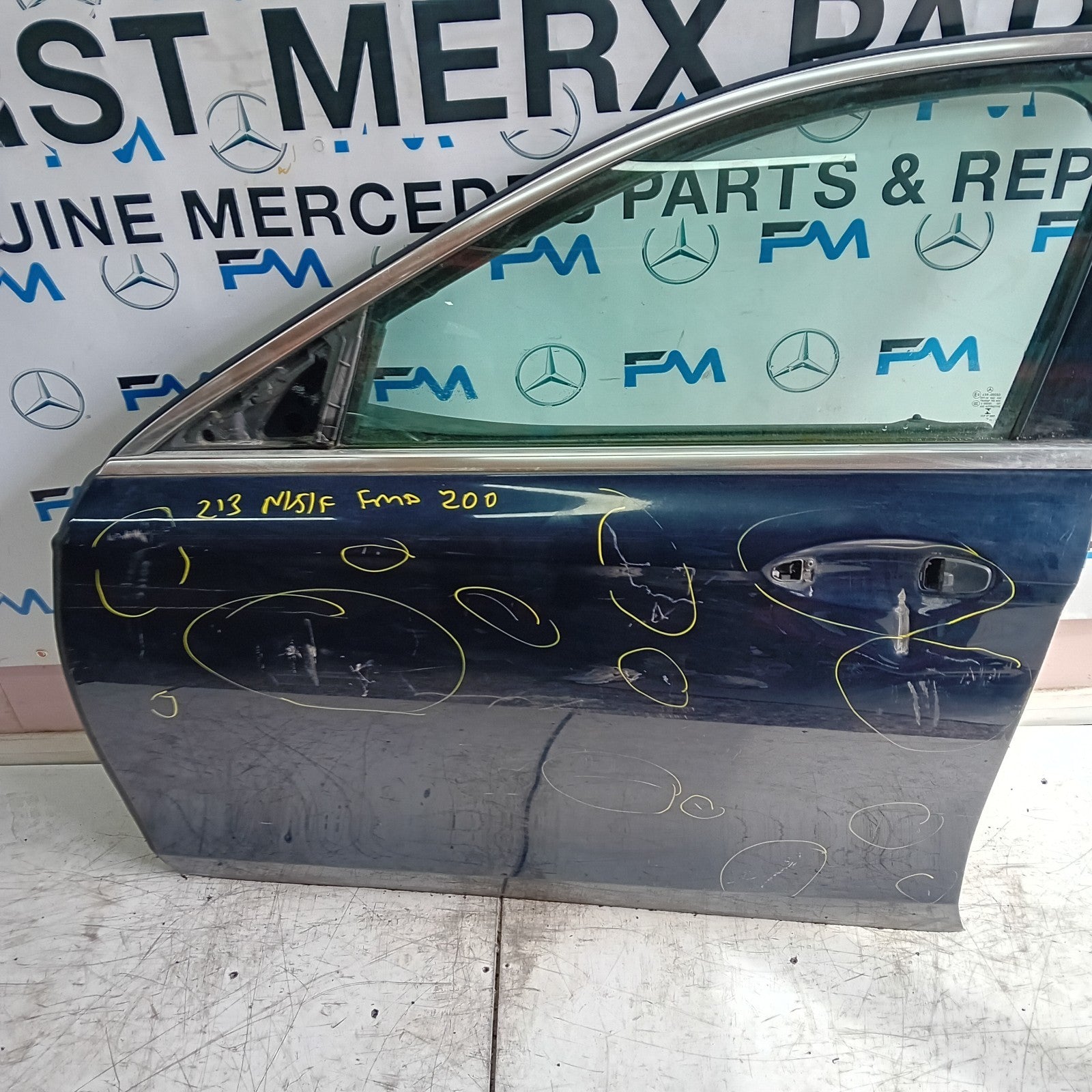 MERCEDES E-CLASS W213 SLN PASSENGER FRONT DOOR NSF BLUE 2016 ON COMPLETE FMD200