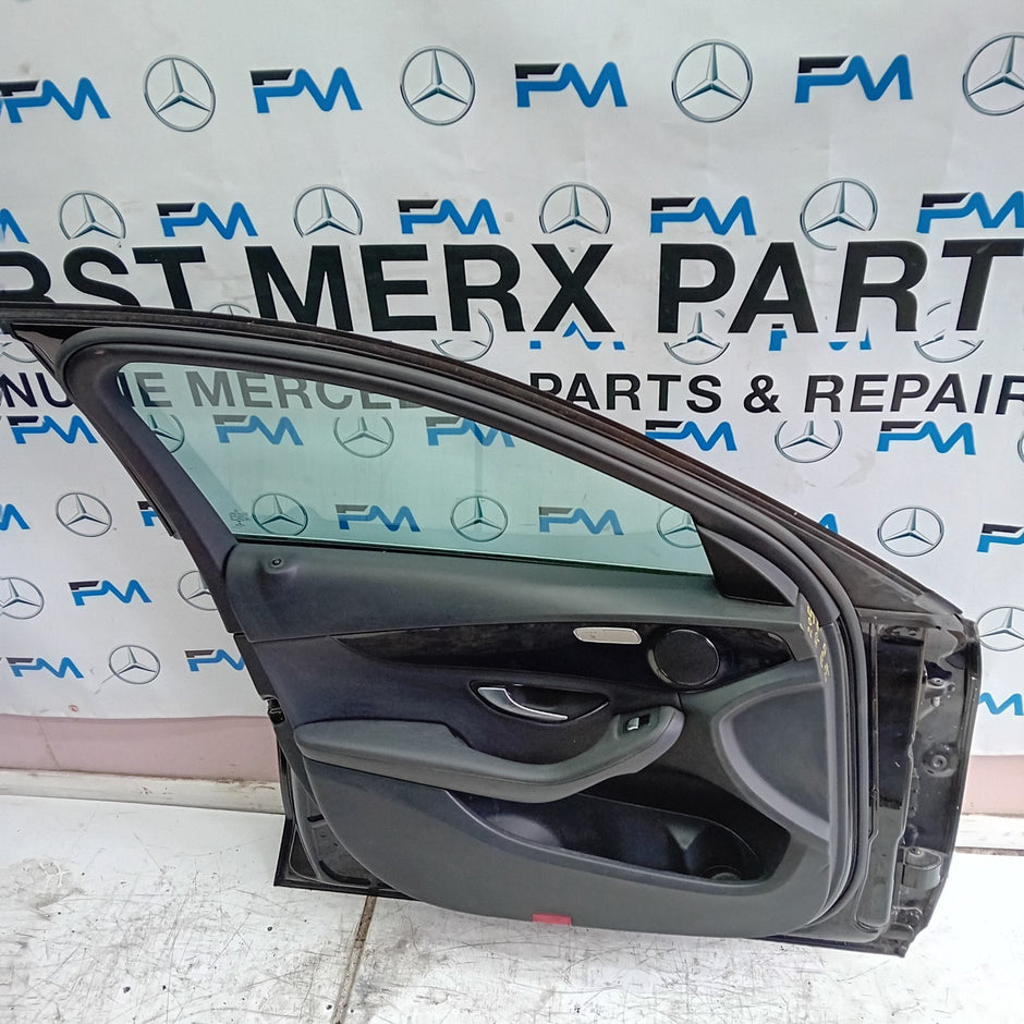 MERCEDES  C-CLASS W205 PASSENGER SIDE FRONT DOOR N/S/F  BLACK COMPLETE FMD134