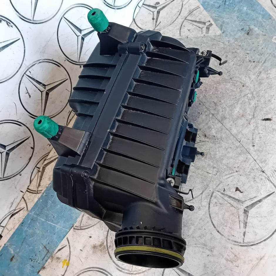 MERCEDES V177 W177 A35 2020  2.0 PETROL AIR FILTER BOX OEM A2600902900