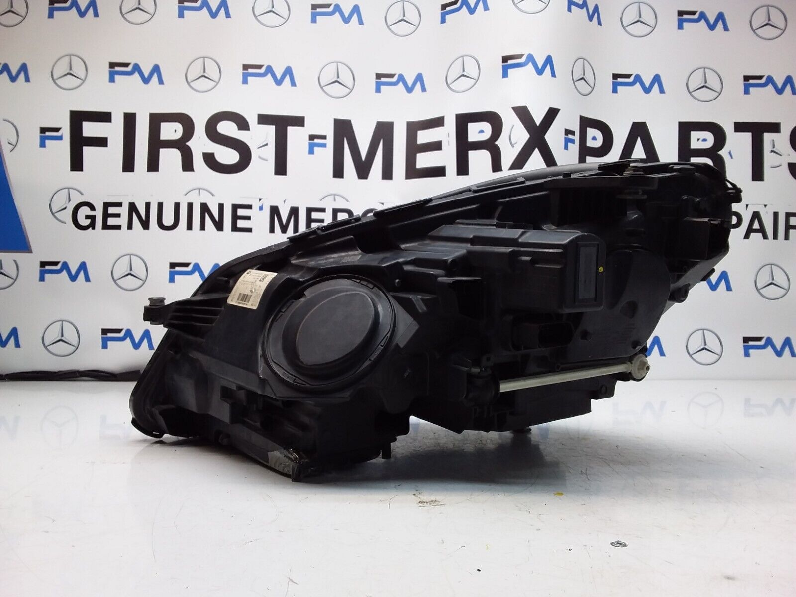2014 MERCEDES E-CLASS W212 O/S Driver Side Front Headlight A2129063203 FMH39
