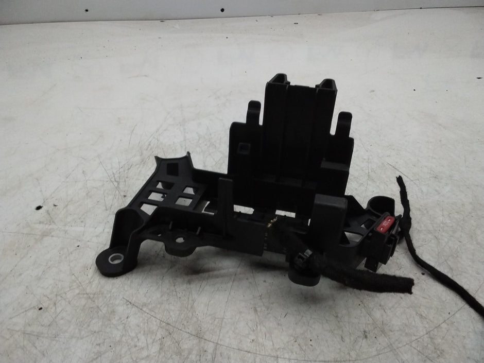 MERCEDES MERCEDES A-CLASS W177 UNDER BODY BRACKET A2475452901 FMR37