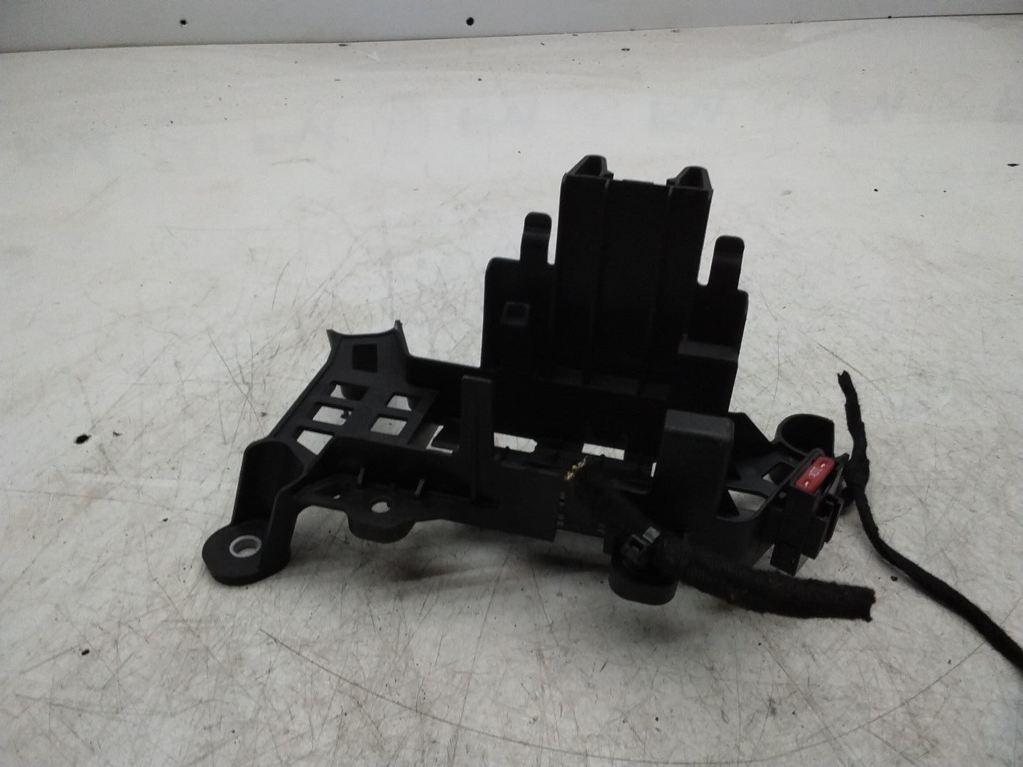 MERCEDES MERCEDES A-CLASS W177 UNDER BODY BRACKET A2475452901 FMR37