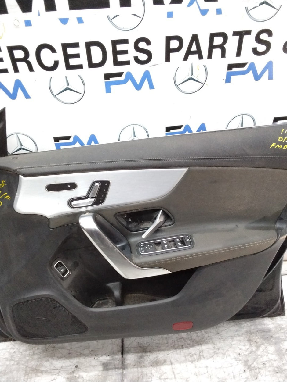 MERCEDES CLA W118  DRIVER FRONT DOOR OSF BLACK 2019-23 COMPLETE FMD536