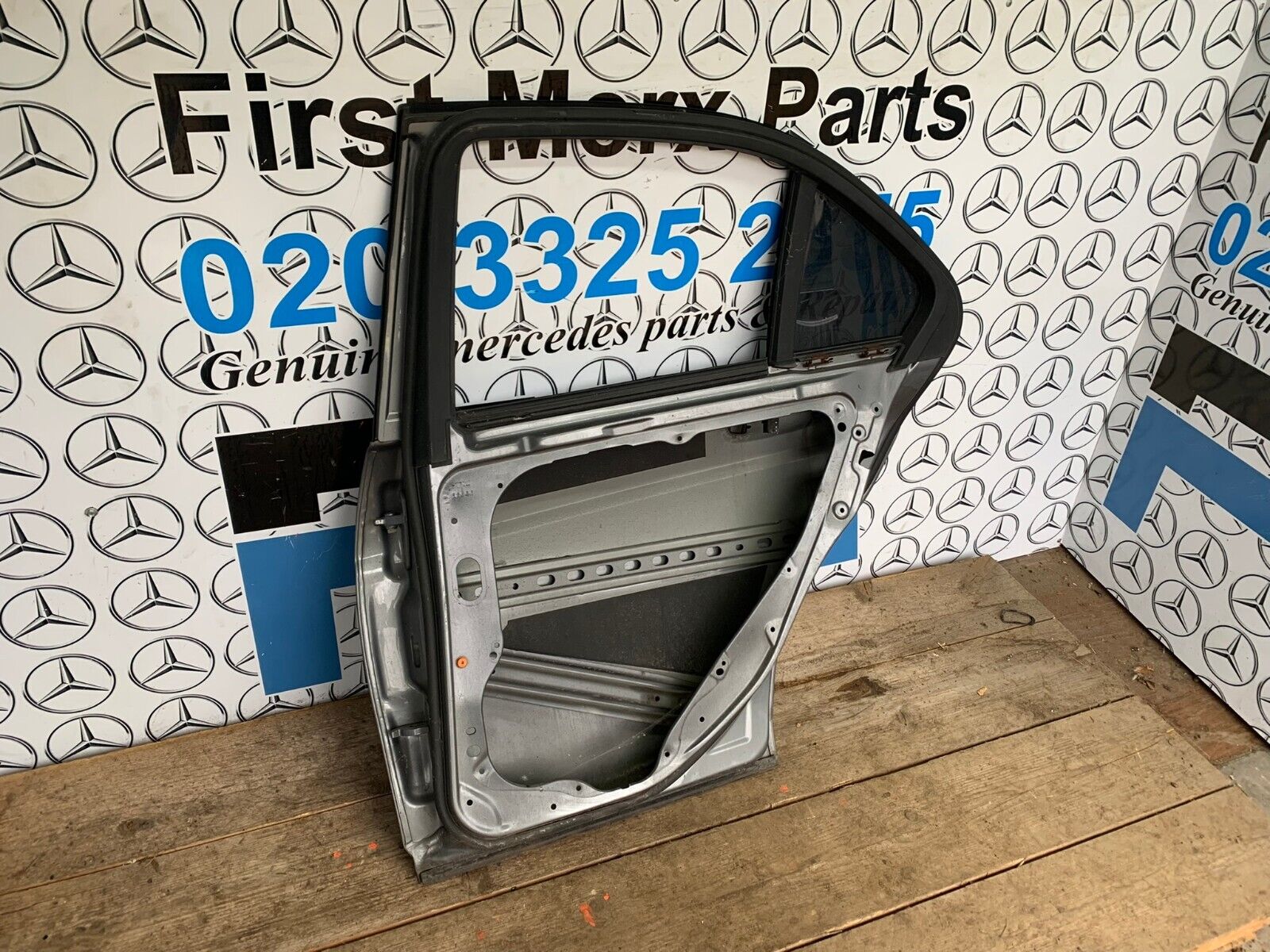 MERCEDES BENZ C CLASS W204 OFF SIDE REAR RIGHT DOOR 2008-2014