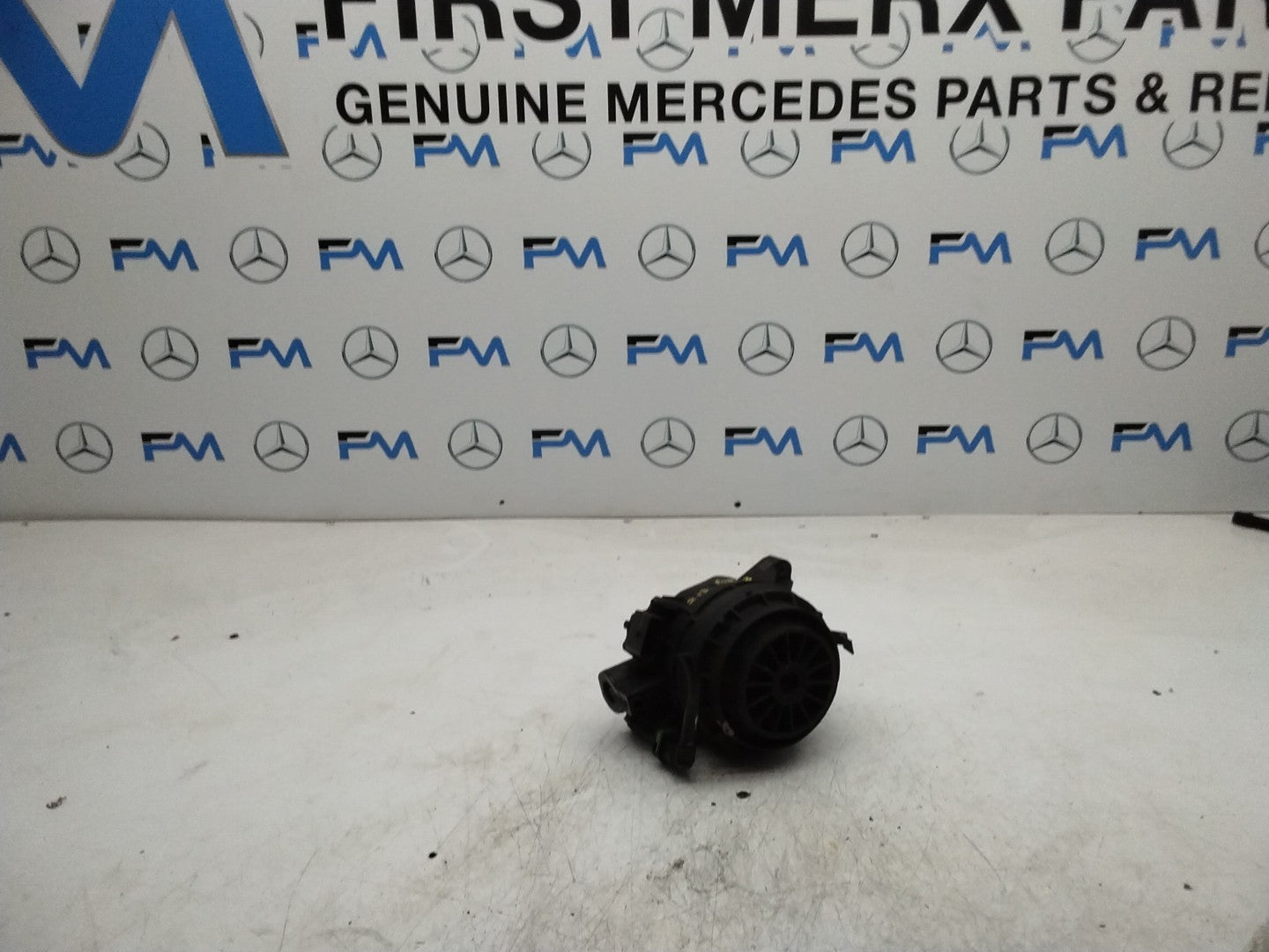 MERCEDES BENZ  E-CLASS W213 FUEL FILTER HOUSING A6540900252 FMR63