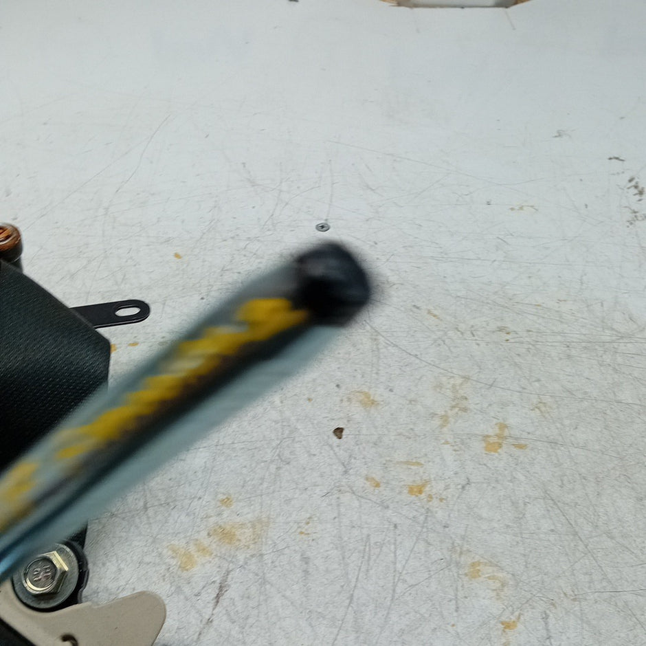 MITSUBISHI OUTLANDER MK3 SEAT BELT FRONT PASSENGER NSF TKAH2EN306 BLACK FM001242