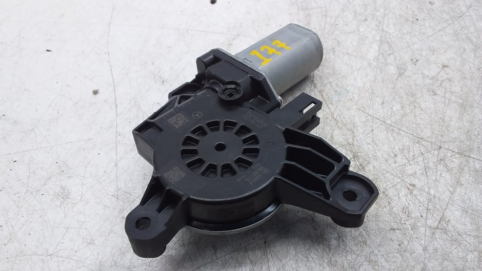 MERCEDES BENZ A-CLASS W177 WINDOW REGULATOR REAR RIGHT A0009060908 FMR421