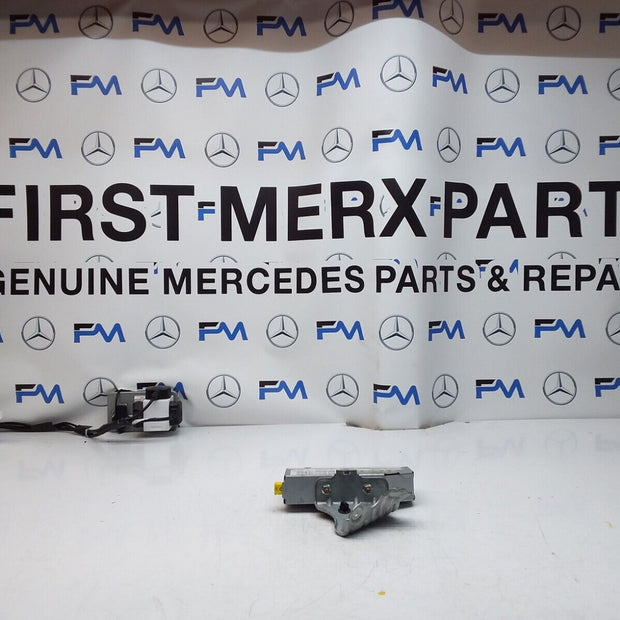 MERCEDES  C-CLASS W205 PASSENGER REAR SIDE  AIRBAG MODULE A2058604701 FM00466