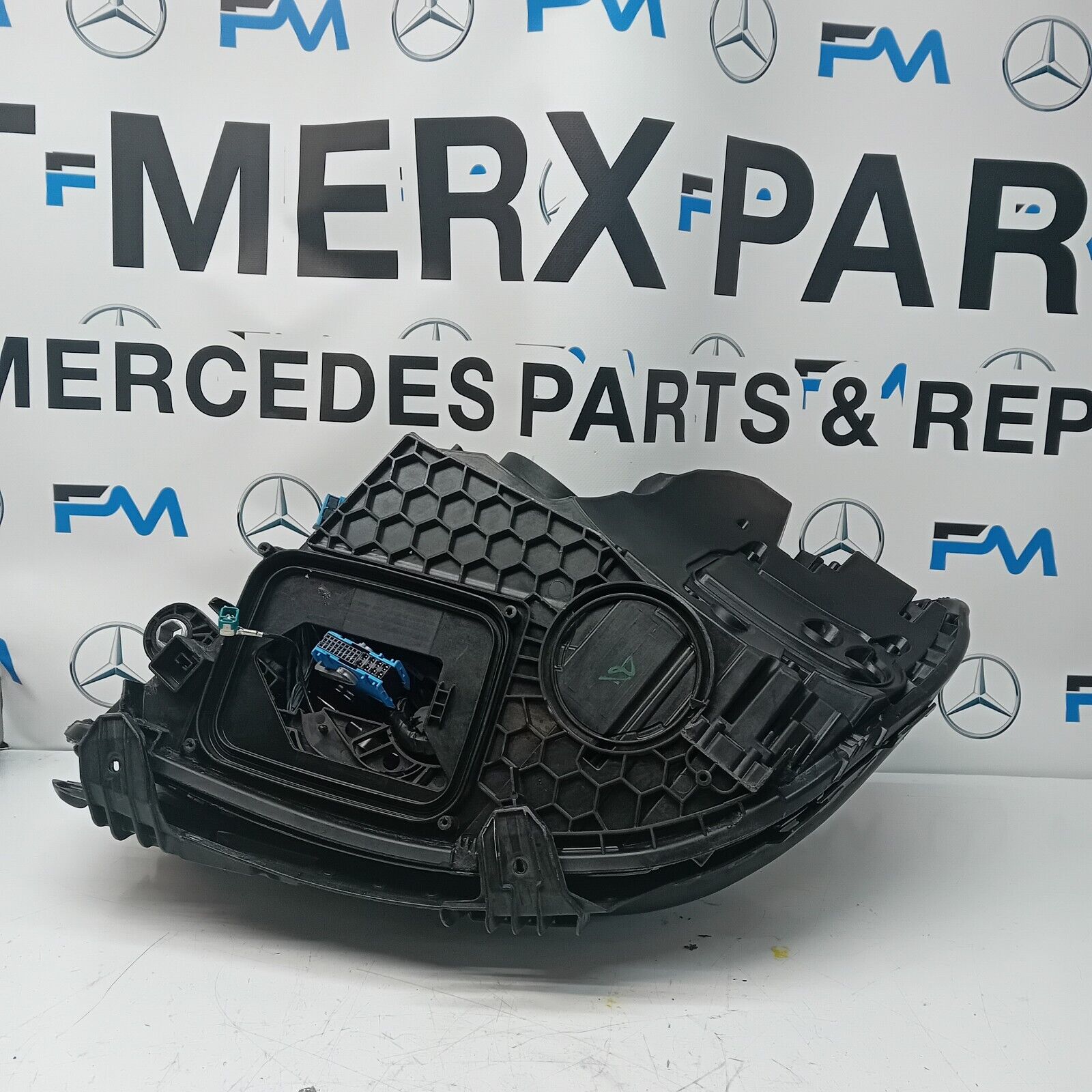 2022 MERCEDES C-CLASS W206 HEADLIGHT DRIVER OS A2069067003 FMH148 DIGITAL LIGHT