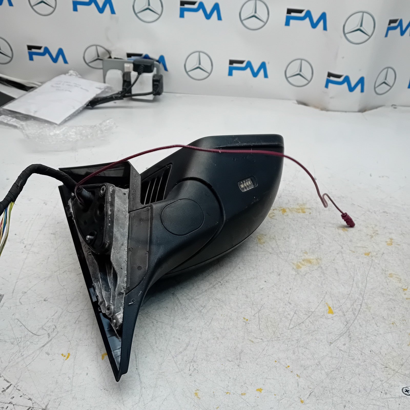 MERCEDES C-CLASS 2014 On W205 DRIVER SIDE WING MIRROR BLACK FMM5