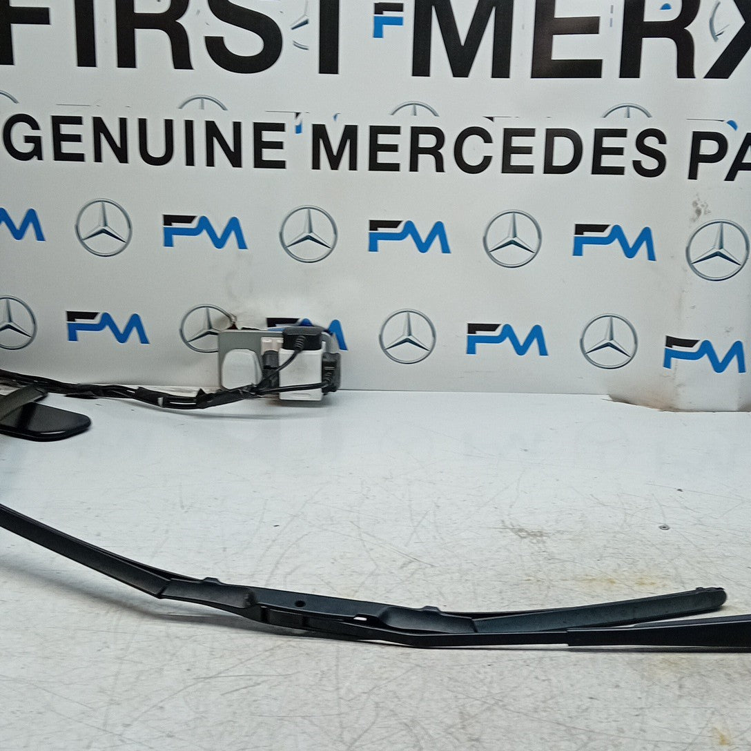 MITSUBISHI OUTLANDER MK3 FRONT   WIPER WINDSCREEN ARM 8251 FM001596