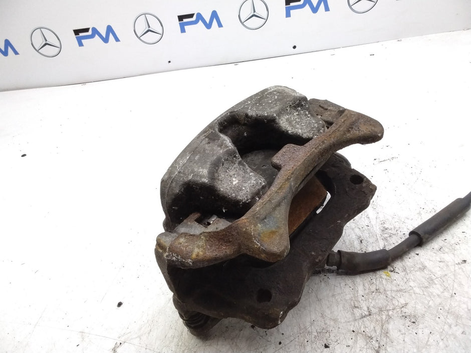 MERCEDES  C-CLASS W205 BRAKE CALIPER FRONT RIGHT  SIDE  FMR146 A2054210001