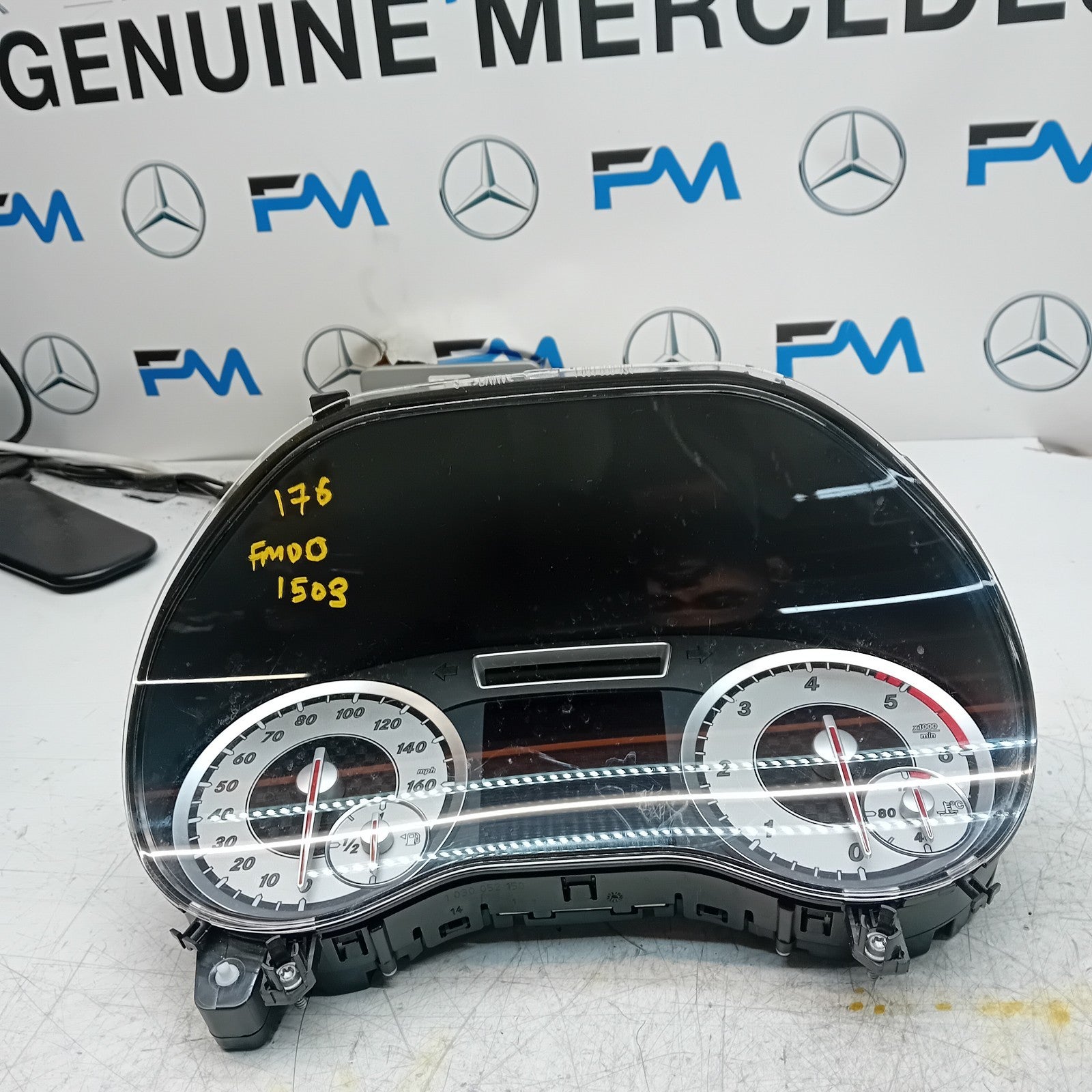 MERCEDES A-CLASS W176 SPEEDOMETER INSTRUMENT CLUSTER BLACK A1769003403 FM001503