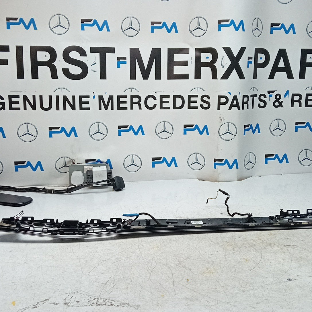 MERCEDES BENZ  E-CLASS W212 DASHBOARD  TRIM PANEL 2016 A212680XX93 FM001547