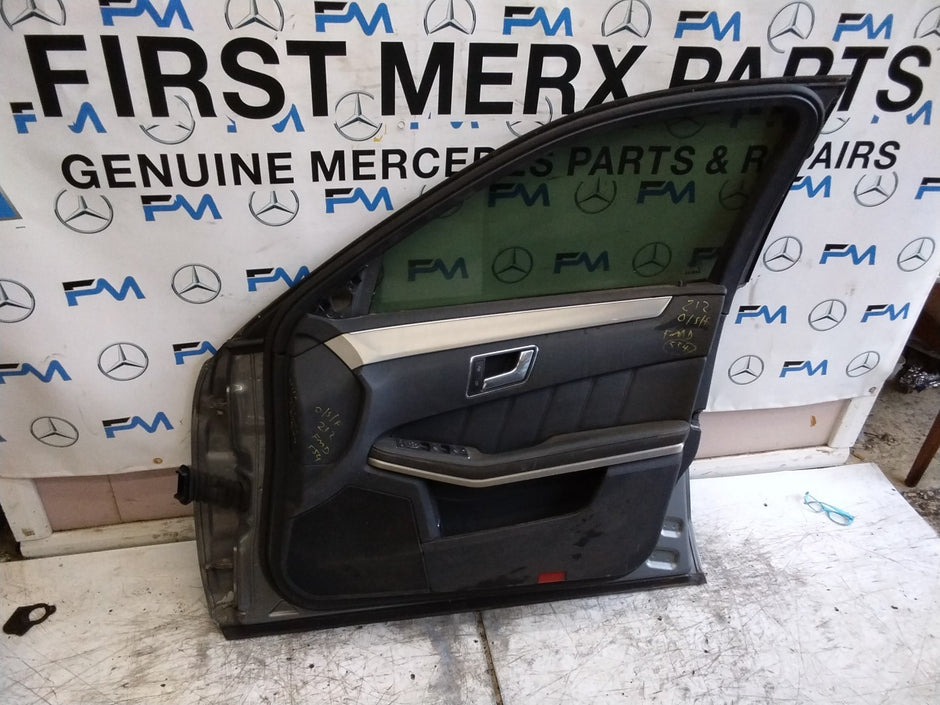 MERCEDES E-CLASS W212  DRIVER FRONT DOOR OSF GREY 2009-16 COMPLETE FMD554
