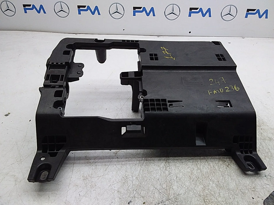 MERCEDES A-CLS W177 SAM MODULE PANEL COVER A2475402506 FMR236