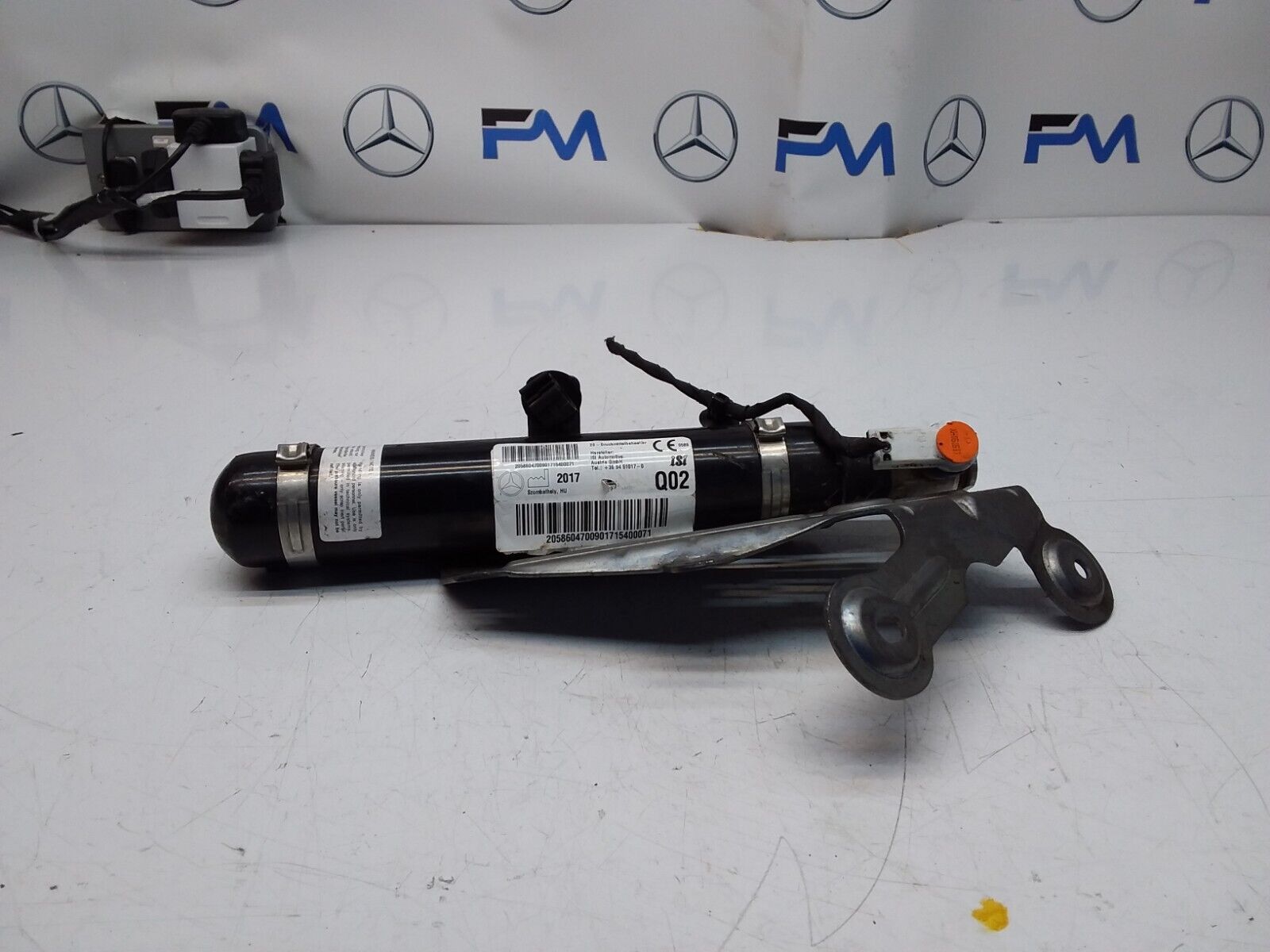 MERCEDES C-CLASS GAS GENERATOR ACCIDENT PROTECTION 2017 A2058604700 FM00315