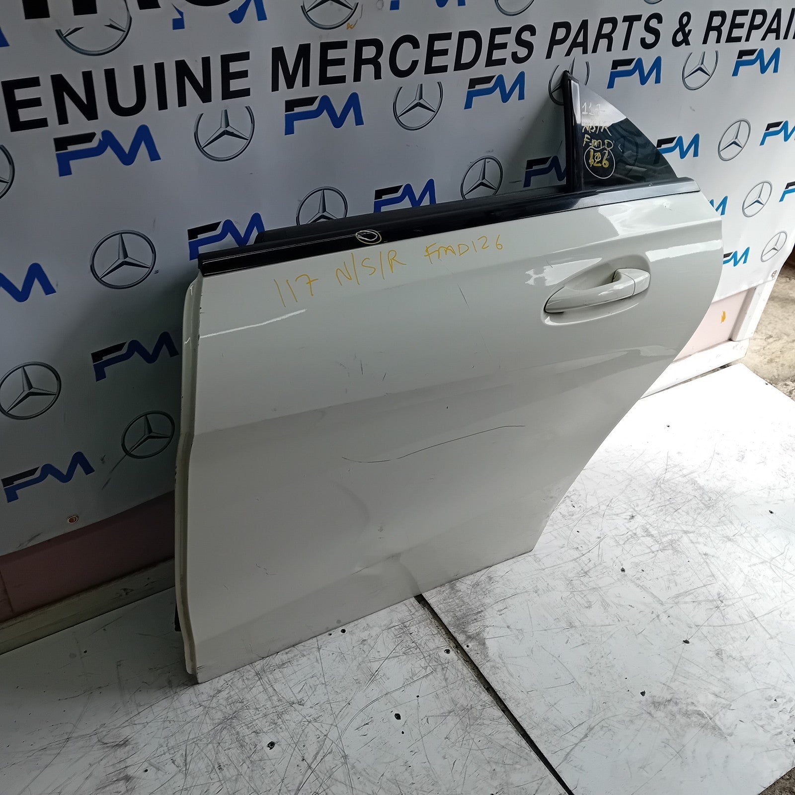 MERCEDES BENZ CLA W117 PASSENGER SIDE RESR DOOR N/S/R WHITE FMD126