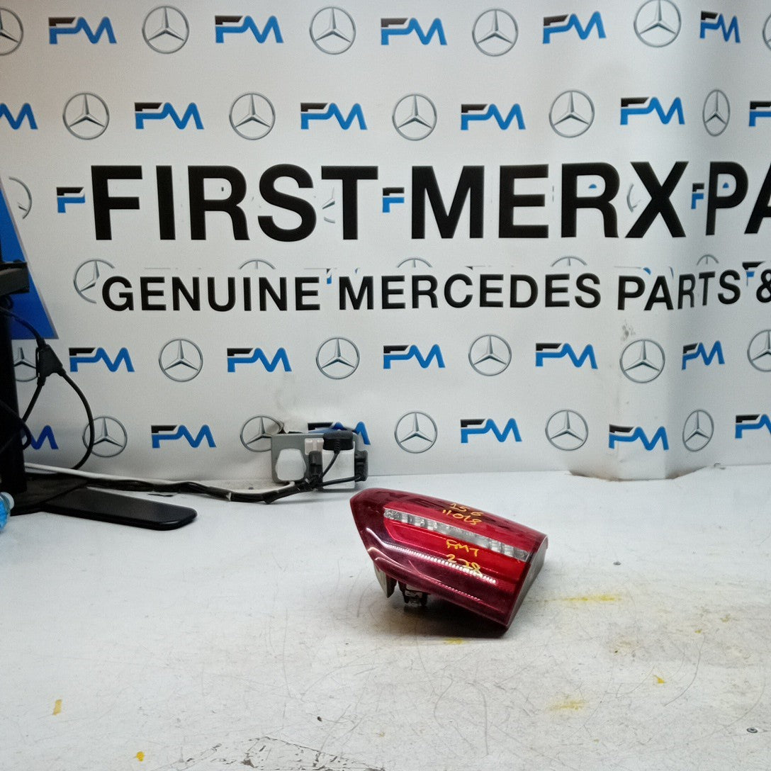 MERCEDES GLA X156 DRIVER RIGHT OS REAR INNER TAIL LIGHT A1569069000 2019 FMT278