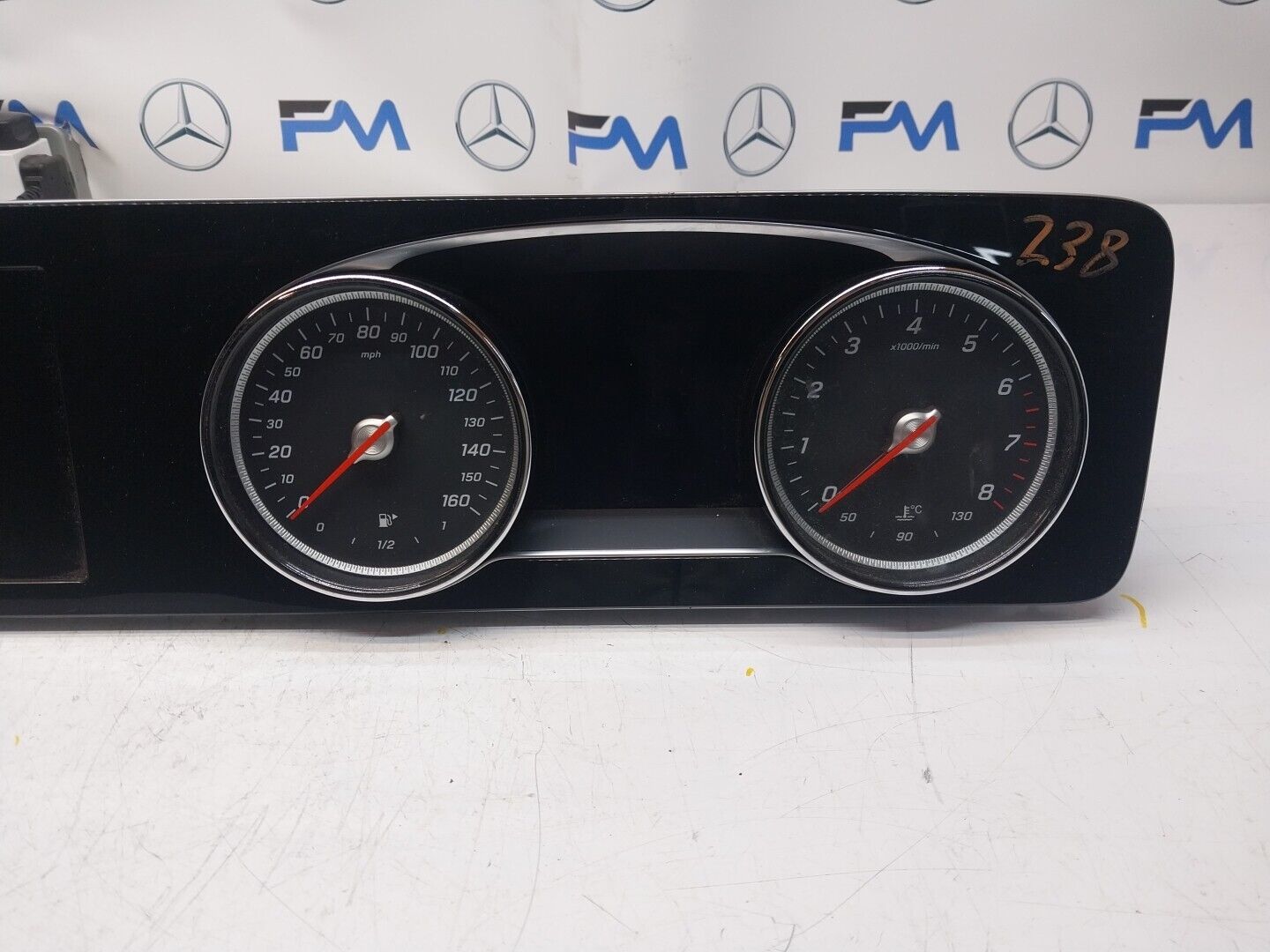 MERCEDES-BENZ E CLASS W213 W238 INSTRUMENT CLUSTER DIGITAL DISPLAY COMBO FM00643