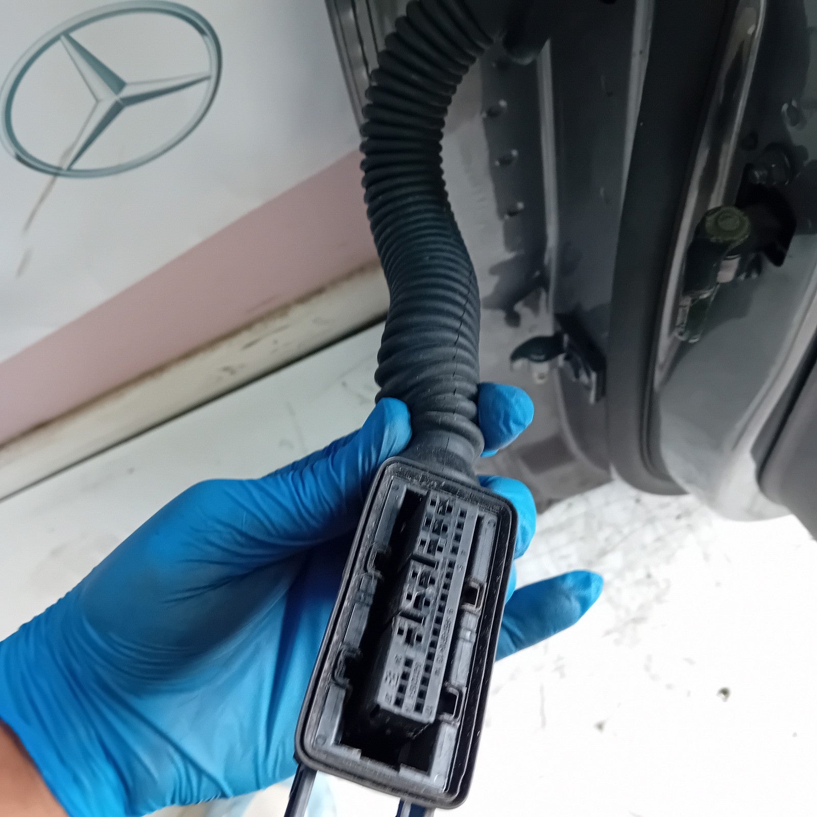 MERCEDES BENZ CLA C118 DRIVER REAR DOOR OSR GREY 2019 ON COMPLETE FMD201