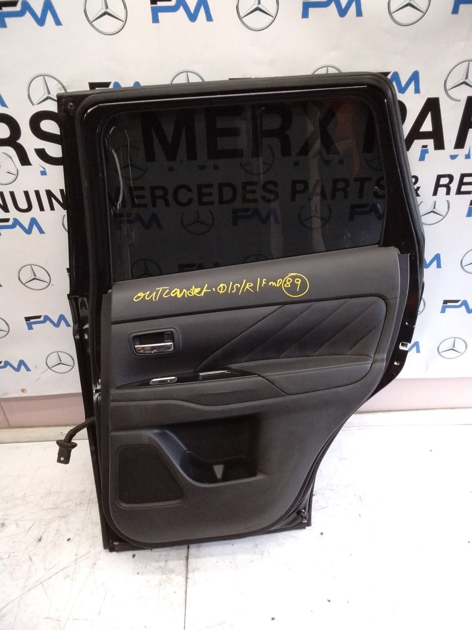 MITSUBISHI OUTLANDER DRIVER SIDE REAR DOOR O/S/R COMPLETE BLACK FMD89