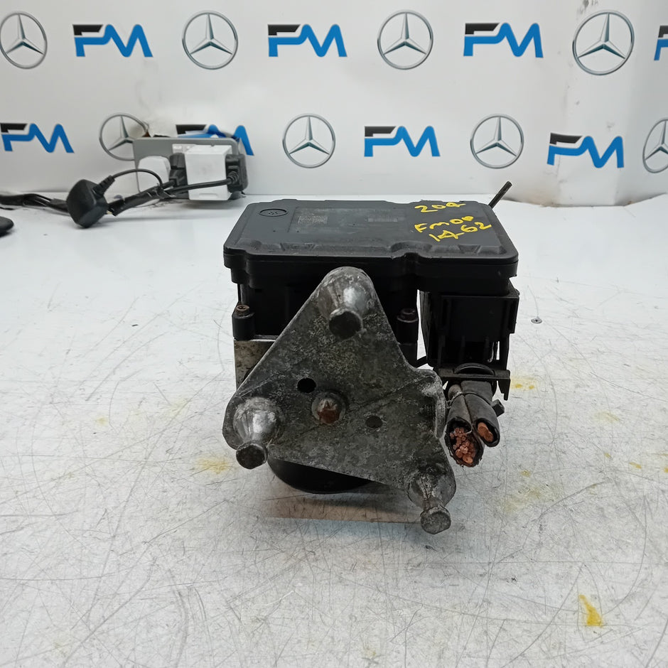 MERCEDES BENZ C-C-CLASS W204 ABS PUMP CONTROL MODULE UNIT A1729011400 FM001462