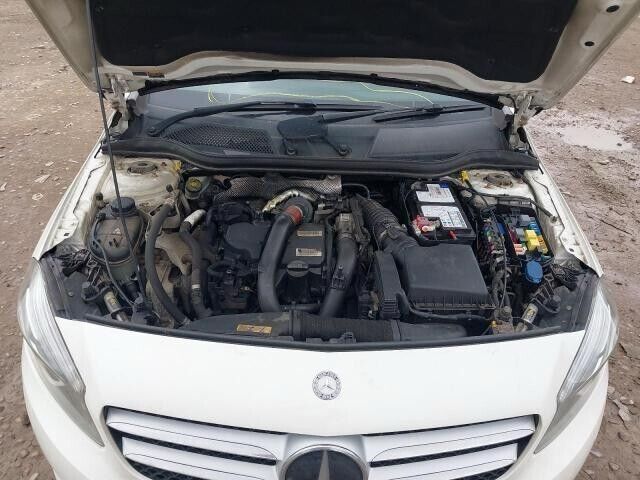 MERCEDES BENZ A-CLASS W176  - BREAKING/ ENGINE AND GEAR BOX