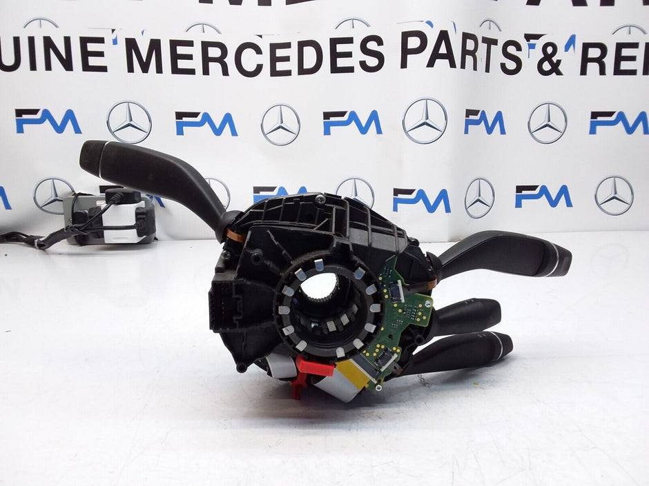Mercedes E-CLASS W213 INDICATOR/WIPER GEAR SELECT + SQUIB  2016 FM00563