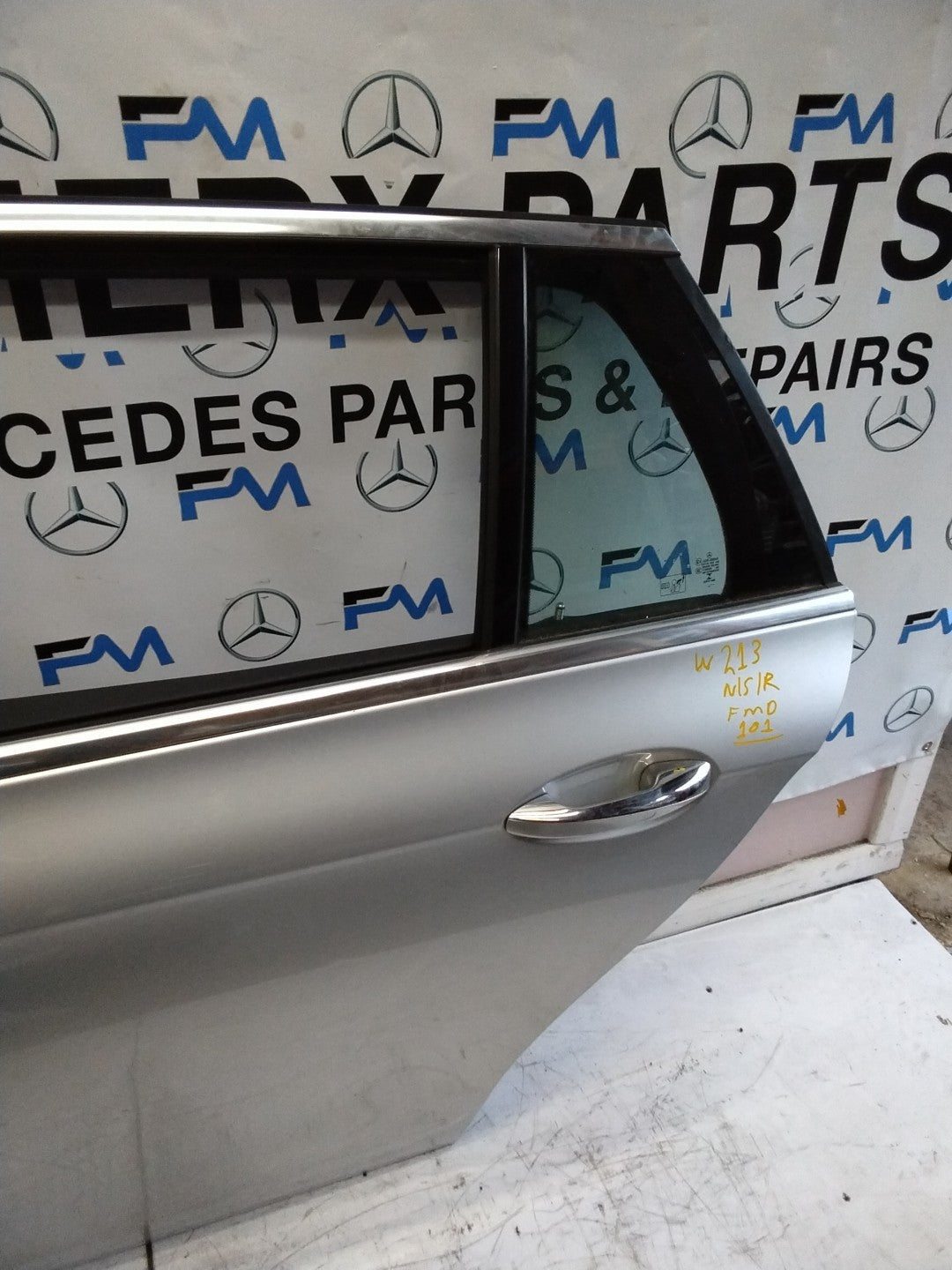 MERCEDES BENZ E-CLASS W213 PASSENGER SIDE REAR DOOR N/S/R COMPLETE SILVER FMD101