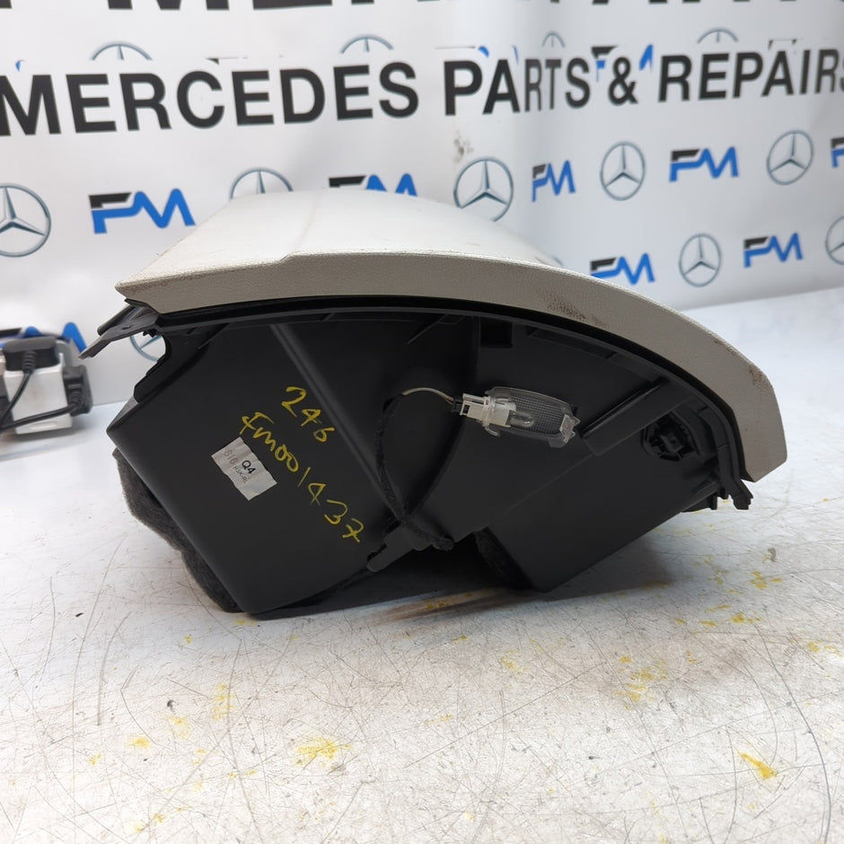 MERCEDES B-CLASS W246 DASHBOARD GLOVEBOX 2012 FM001437