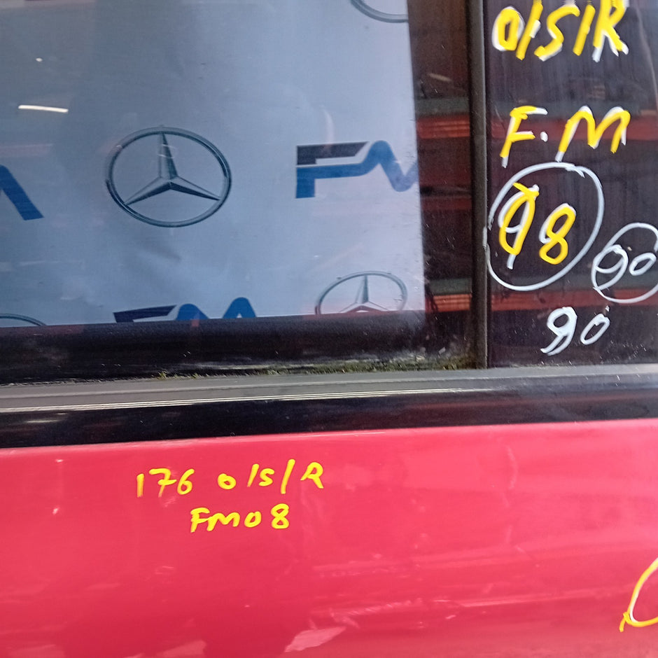 MERCEDES BENZ A-CLASS  DRIVER SIDE REAR DOOR ( OFF SIDE REAR ) FM08