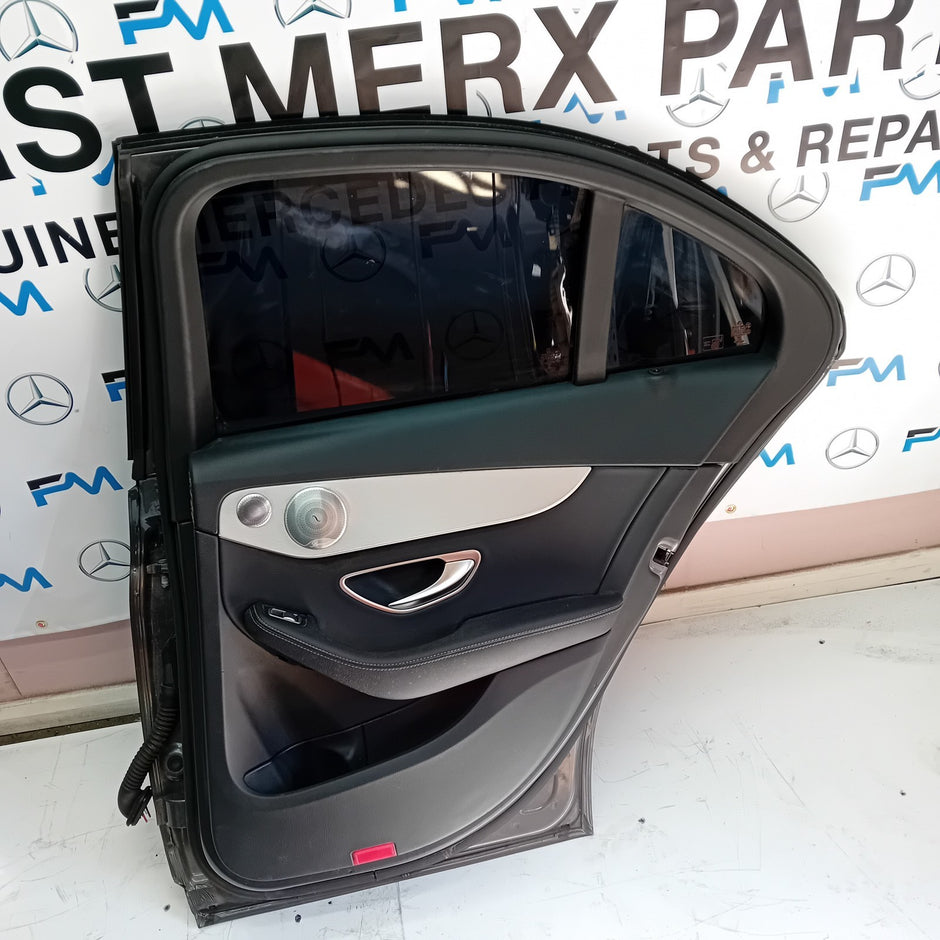 MERCEDES BENZ C CLASS SALOON W205 DRIVER SIDE REAR DOOR ( OFFSIDE REAR ) FMD16