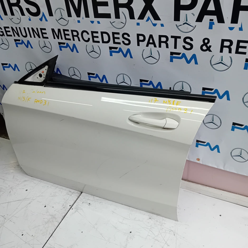 MERCEDES BENZ CLA W117 PASSENGER  FRONT DOOR N/S/F COMPLETE WHITE 2013-18 FMD31
