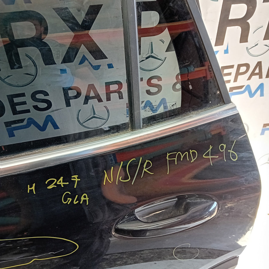 MEECEDES GLA H247 PASSENGER REAR DOOR NSR 2019 BLACK COMPLETE FMD496