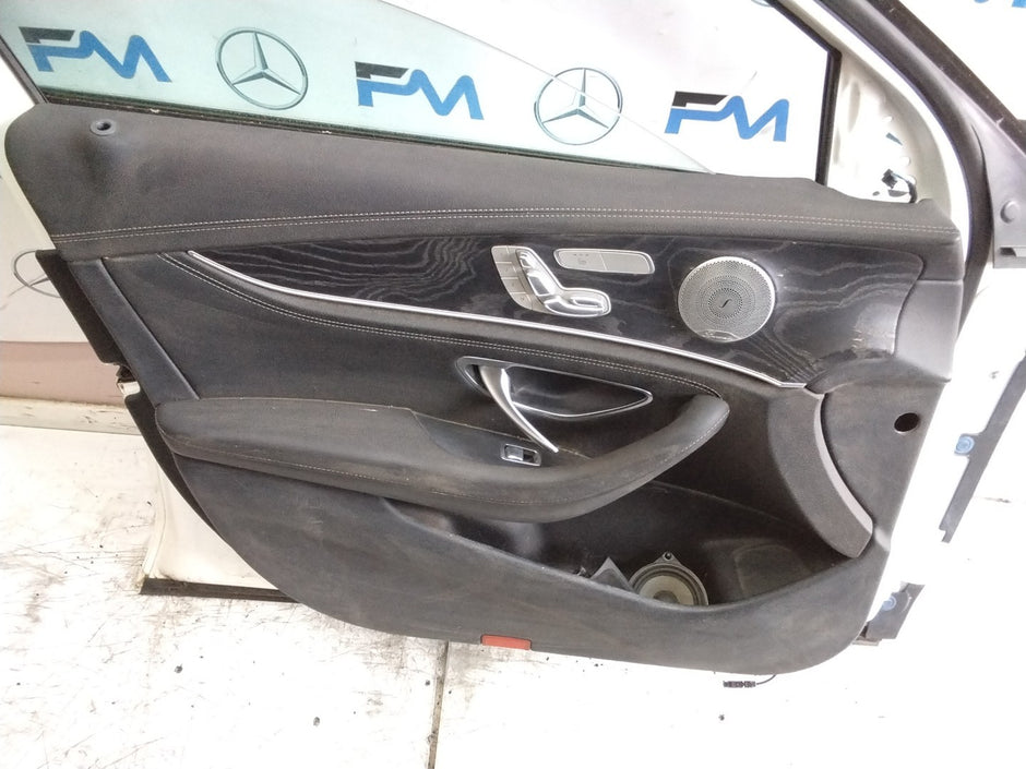 MERCEDES E-CLASS W213 SLN PASSENGER FRONT DOOR NSF WHITE 2016 ON COMPLETE FMD326