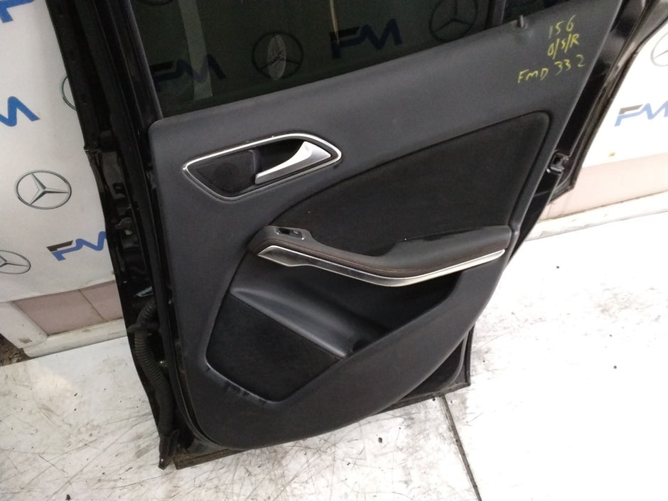 MERCEDES BENZ GLA X156 DRIVER REAR DOOR OSR BLACK 2014-16 COMPLETE FMD332