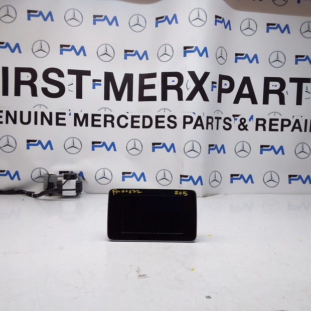 MERCEDES C-CLASS W205 2017 SAT NAV MULTIMEDIA SCREEN A2059004113 FM00672