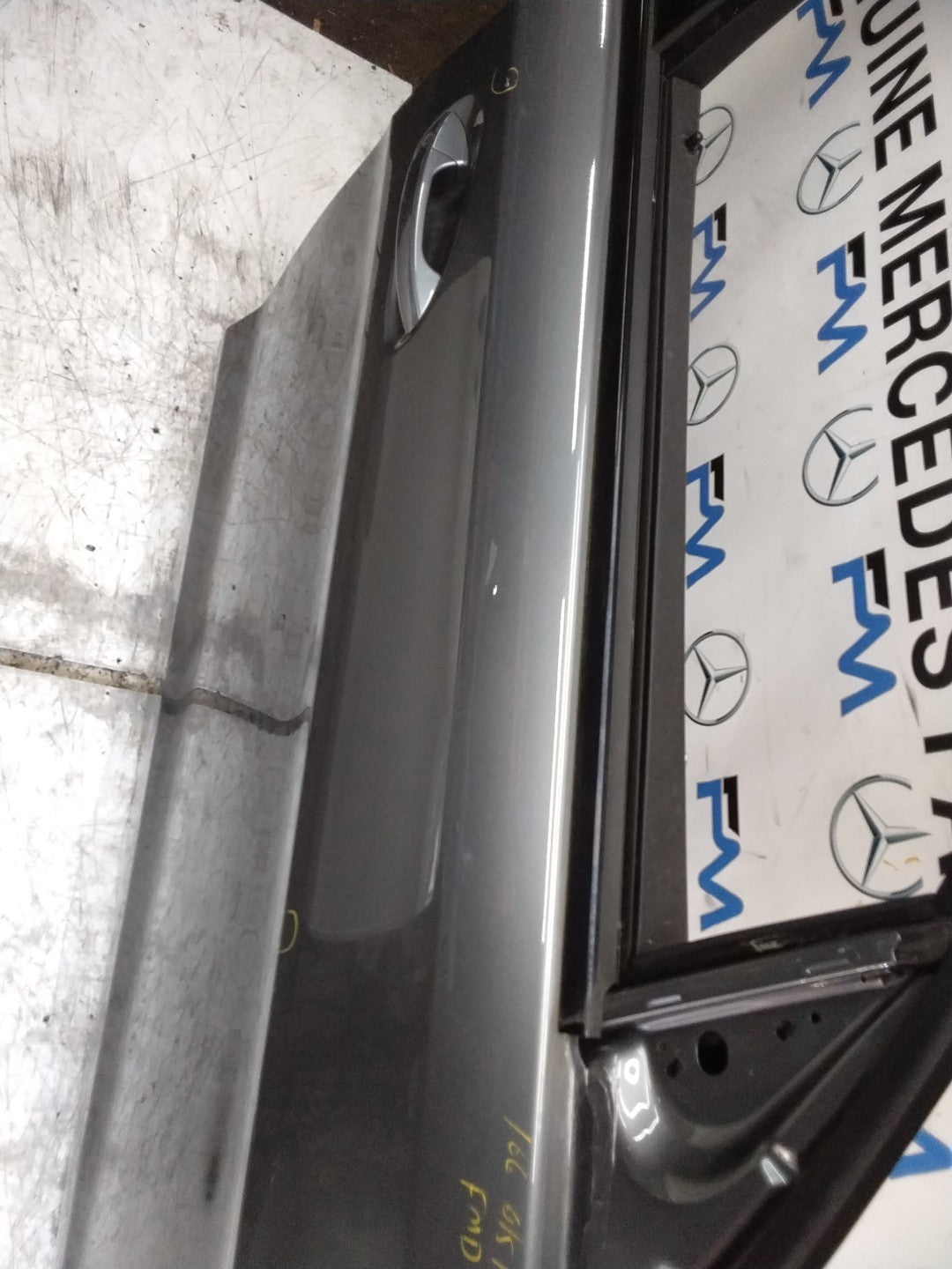 MERCEDES M-CLS W166  DRIVER REAR DOOR OSF GREY 2011-15 COMPLETE FMD582