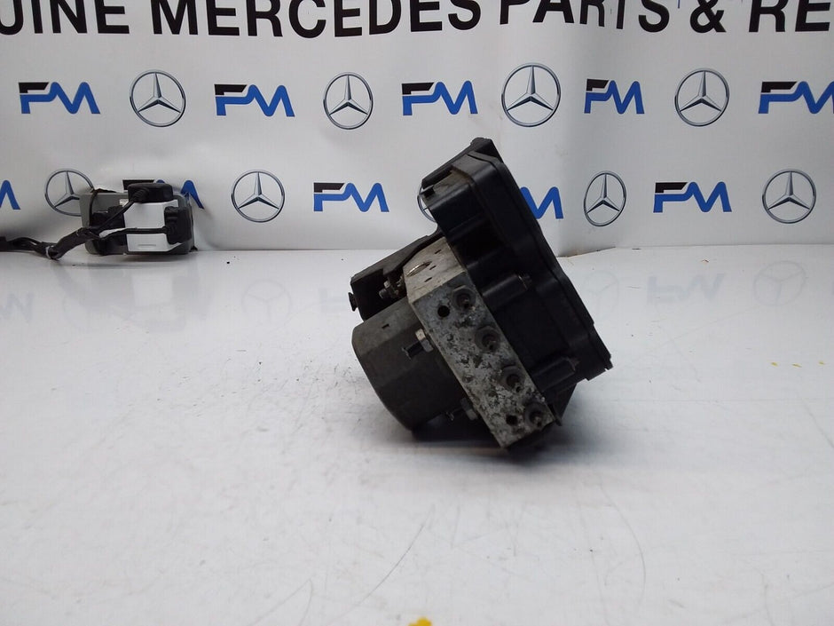 MERCEDES CLA W246 ABS PUMP MODULE CONTROL UNIT A2464300210 FM00436
