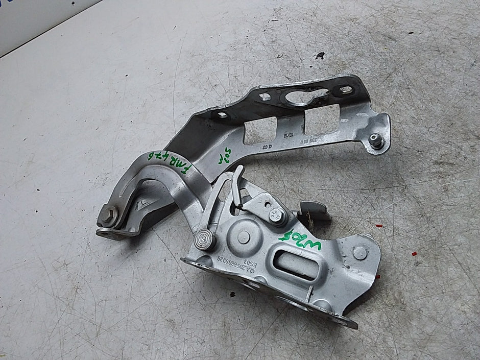 MERCEDES BENZ  C-CLASS W205 BONNET HINGE RIGHT DRIVER SIDE A2058800928 FMR476