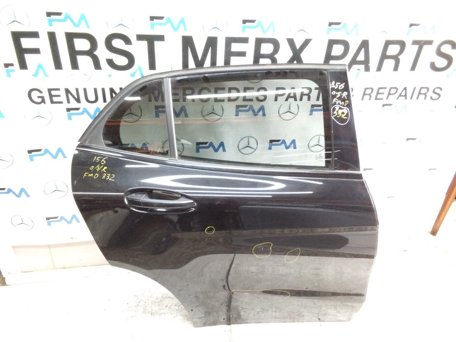 MERCEDES BENZ GLA X156 DRIVER REAR DOOR OSR BLACK 2014-16 COMPLETE FMD332
