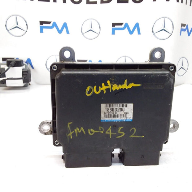 MITSUBISHI  OUTLANDER MK3 ENGINE ECU CONTROL MODULE 1860D200 FM00451