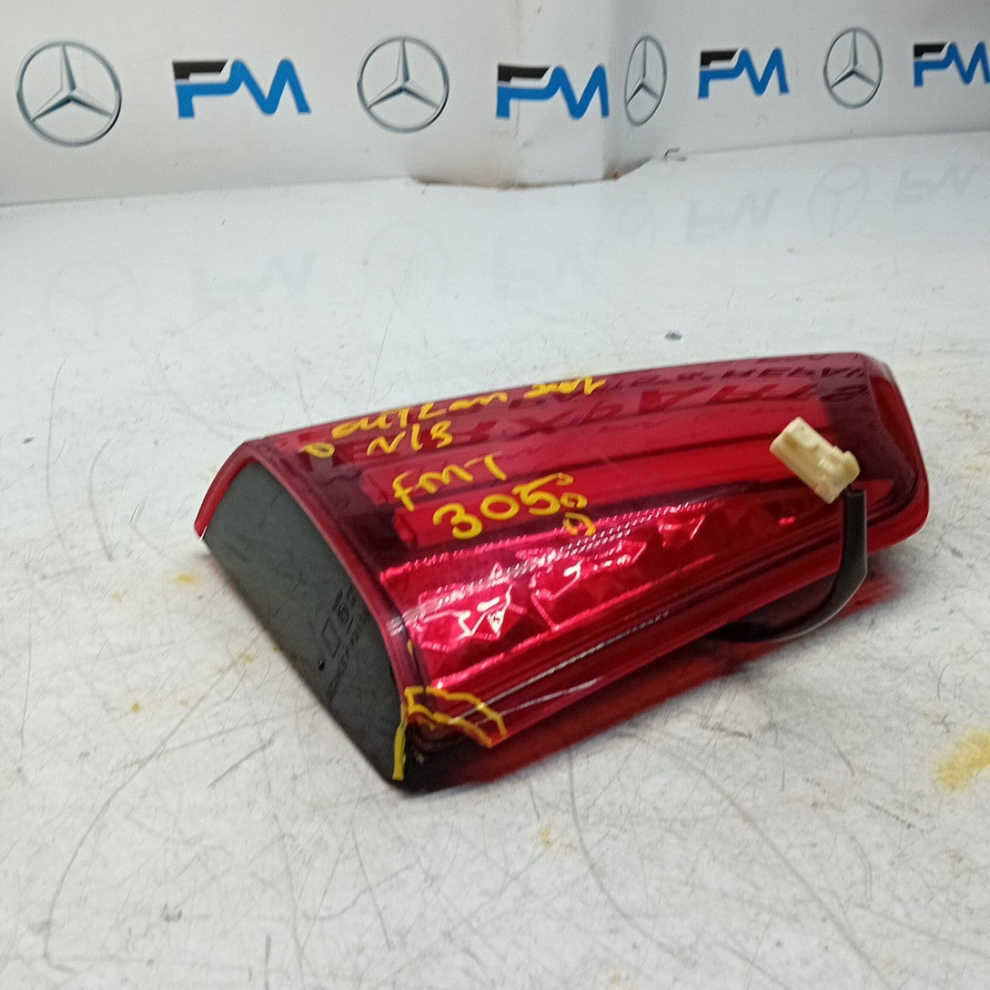 MITSUBISHI OUTLANDER MK3 PASSENGER SIDE LEFT REAR INNER TAIL LIGHT 2013 FMT305